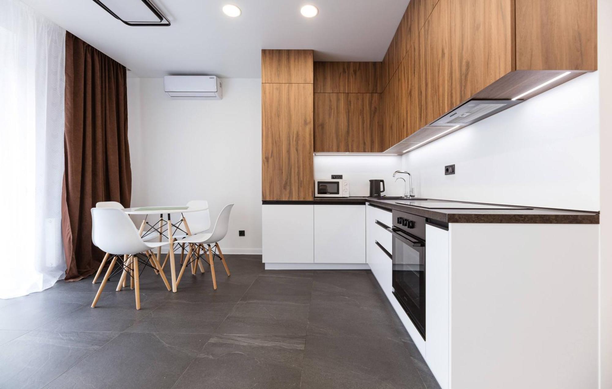 Апартаменти На Кирилівська 37 Kiev Exterior foto