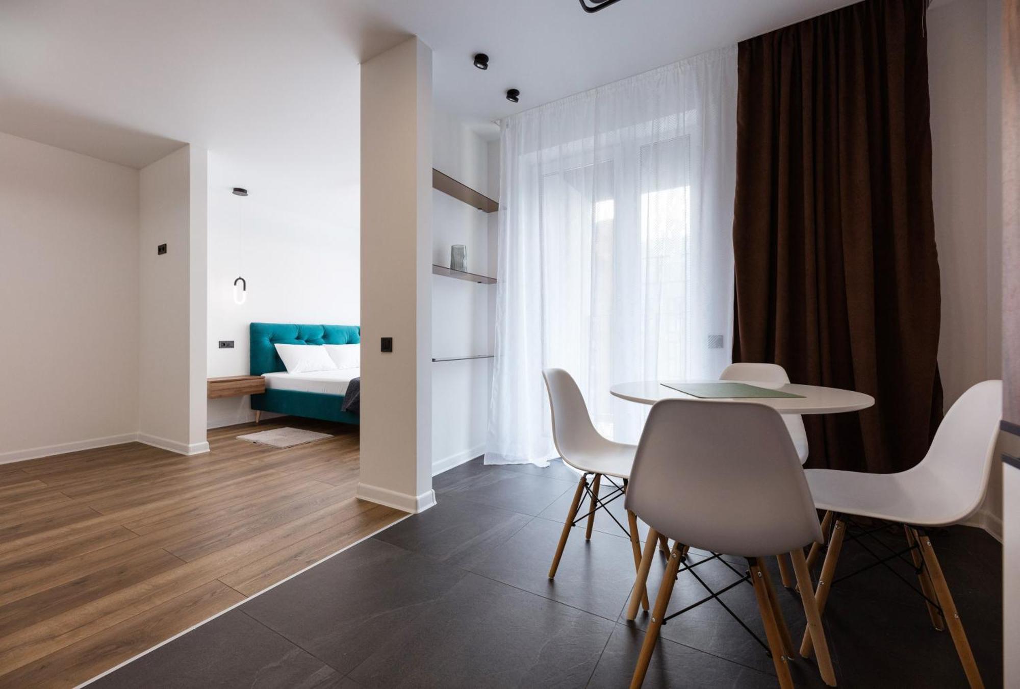 Апартаменти На Кирилівська 37 Kiev Exterior foto